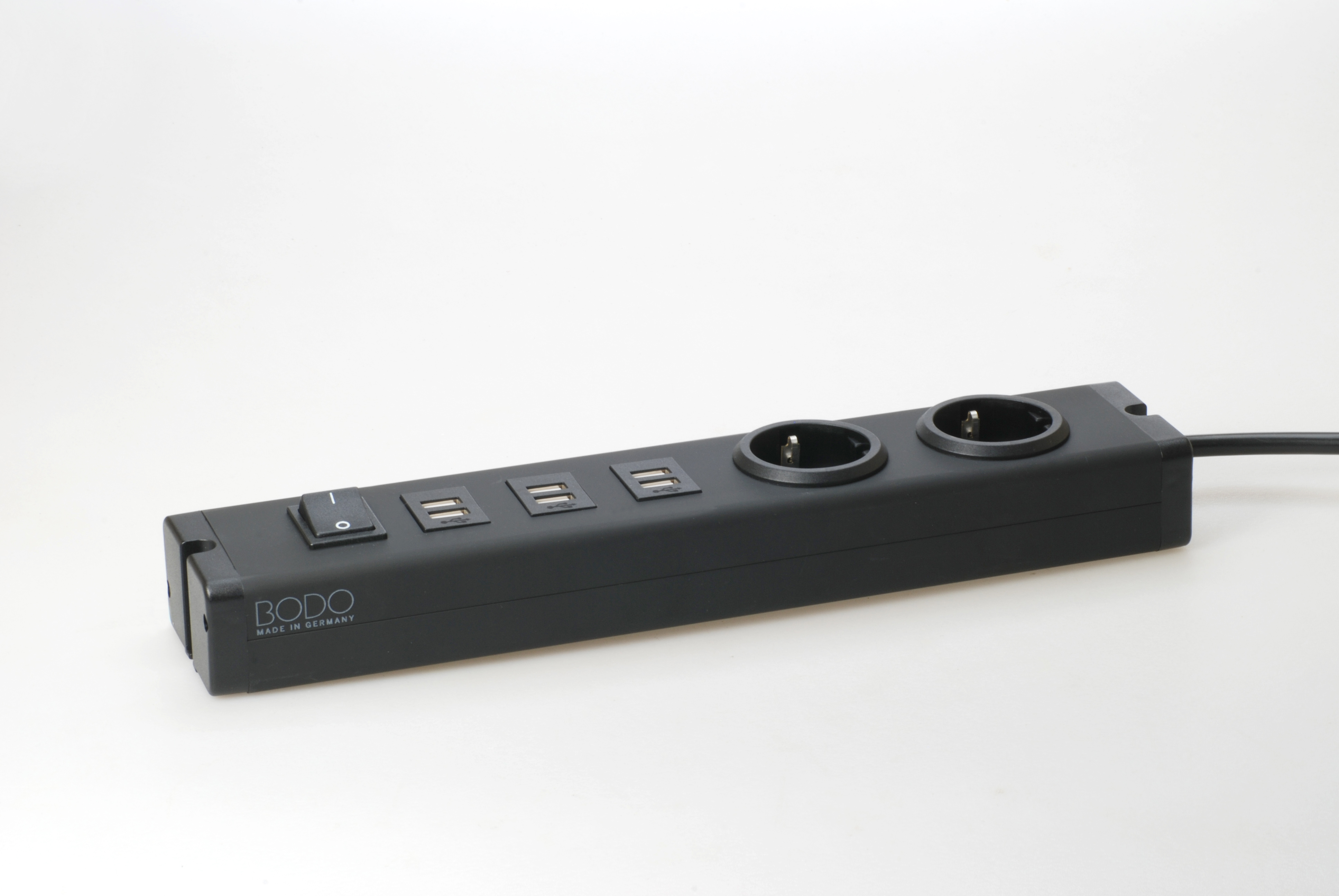 BODO Design Steckdosenleiste black elegance 2-fach + 3x USB-A Doppelport